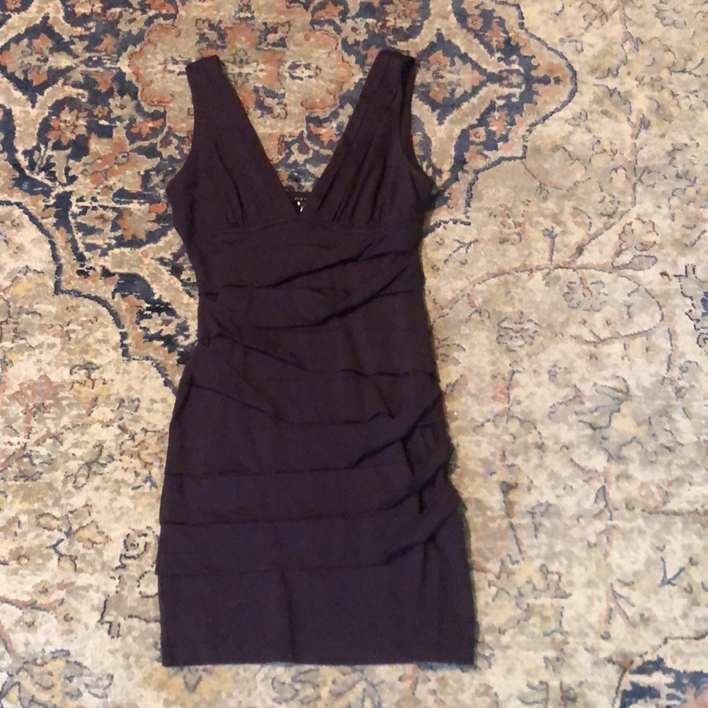 Gorgeous Nikibiki purple dress size M
